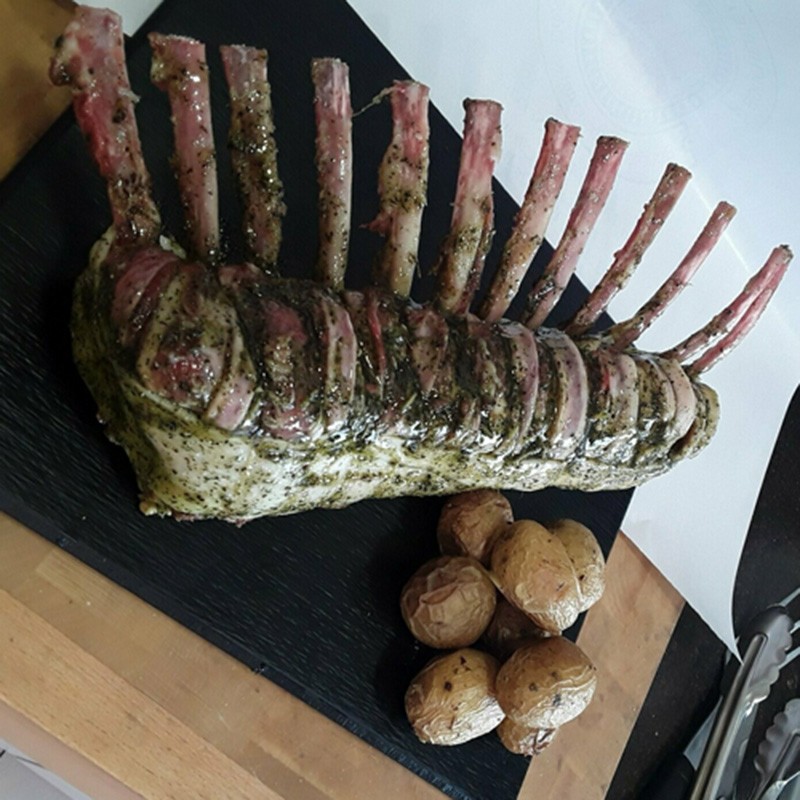 Carré agneau mariné